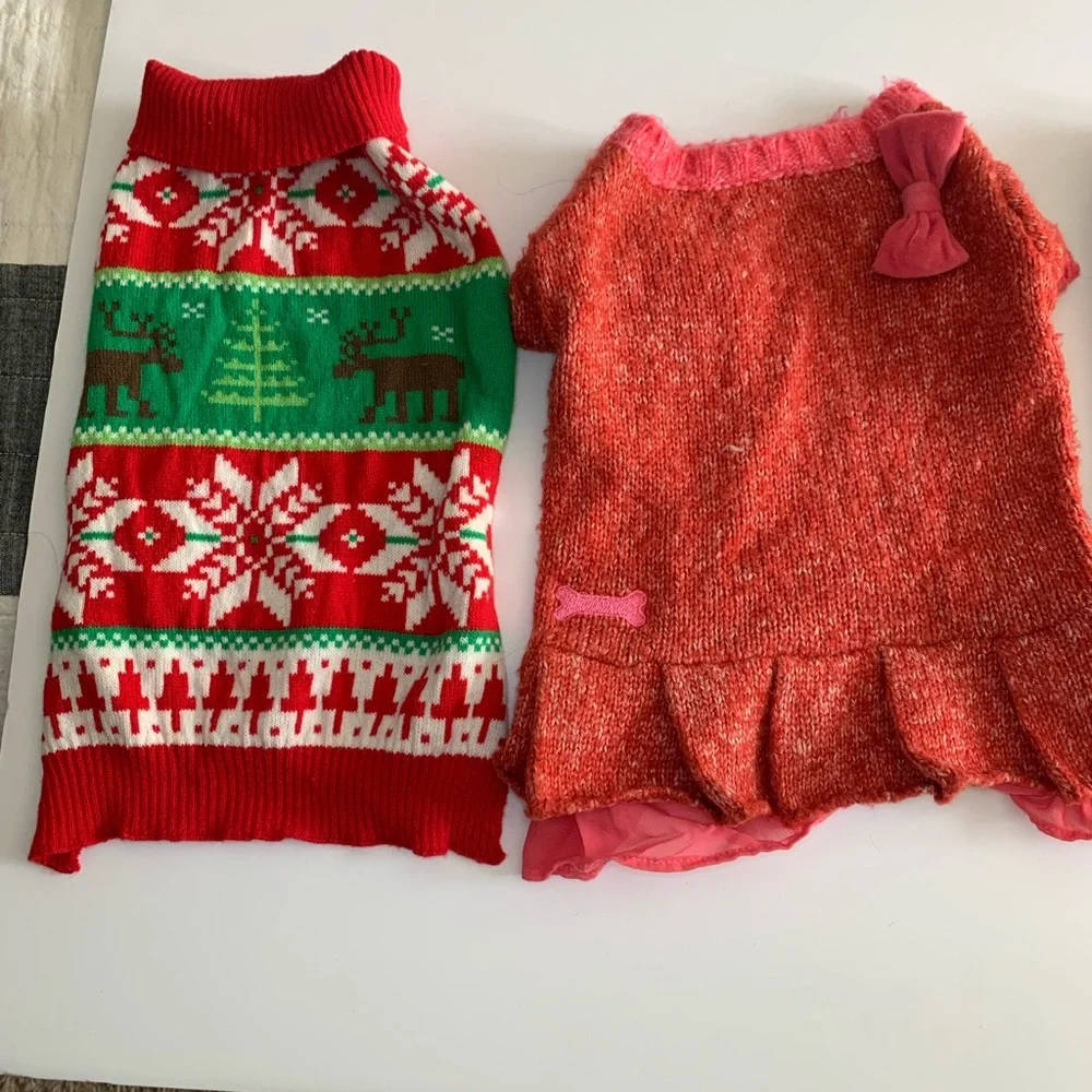Holiday dog clothes bundle - Picture 6 of 7